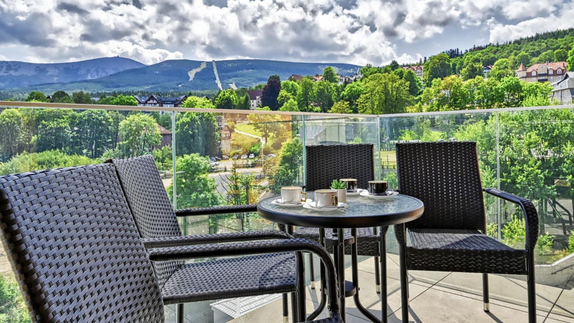 Apartamenty Widokowe Panorama Karkonoszy By Royal Aparts Karpacz Exterior photo